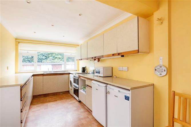 318 Elm Mount Avenue, Beaumont, Dublin 9
