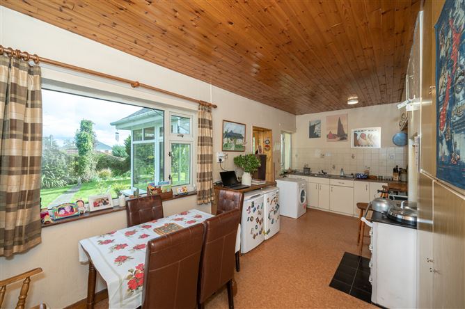Ranada, 16 Endsleigh Estate, Douglas, Cork