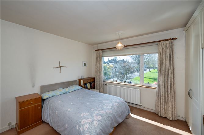 Ranada, 16 Endsleigh Estate, Douglas, Cork