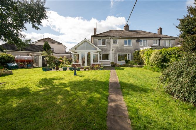 Ranada, 16 Endsleigh Estate, Douglas, Cork