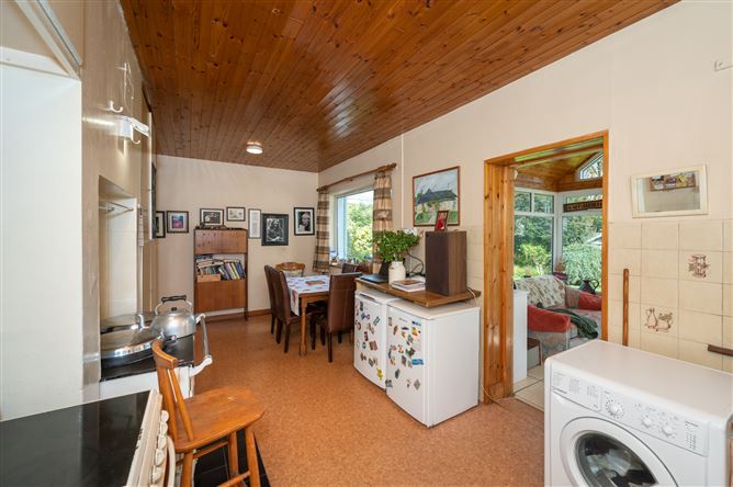 Ranada, 16 Endsleigh Estate, Douglas, Cork