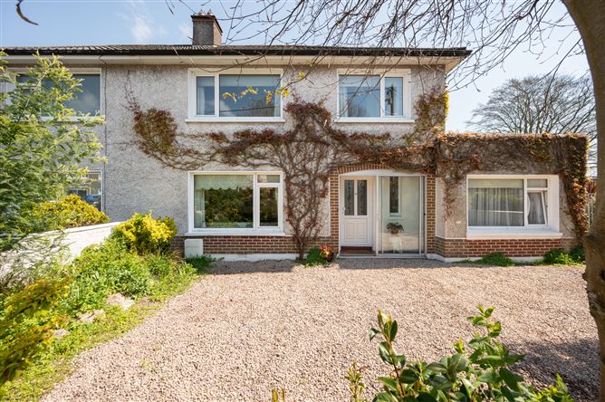 Ranada, 16 Endsleigh Estate, Douglas, Cork