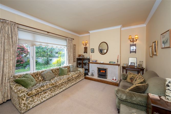 Ranada, 16 Endsleigh Estate, Douglas, Cork