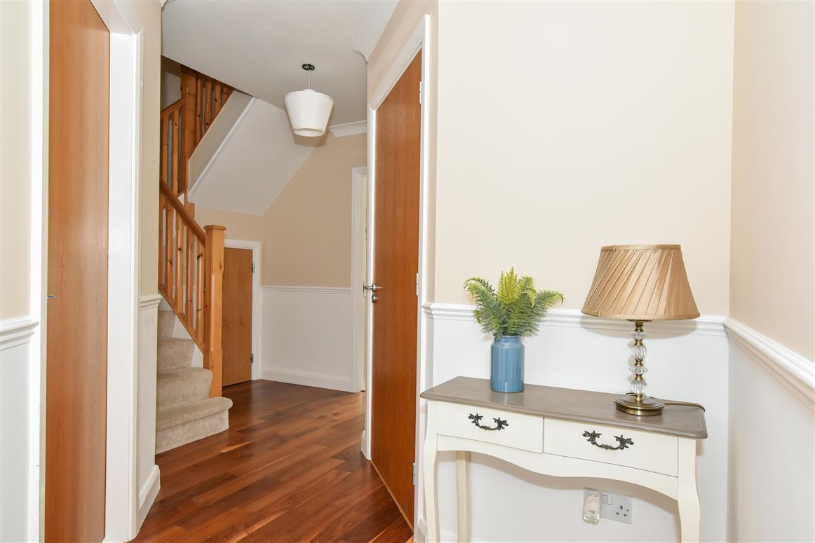 14 Leargan, Knocknacarra, Galway 14 Leargan, Knocknacarra, Galway
