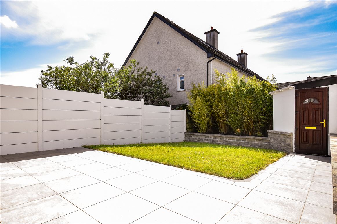 14 Leargan, Knocknacarra, Galway 14 Leargan, Knocknacarra, Galway