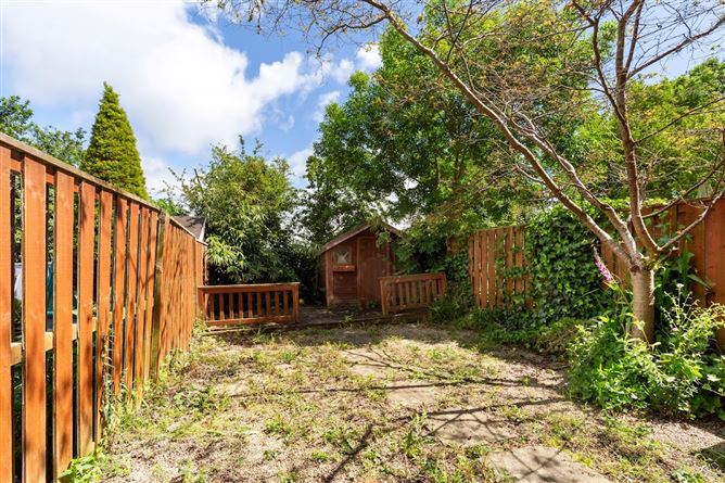 11 The Courtyard, Stepaside Park, Stepaside, Dublin 18
