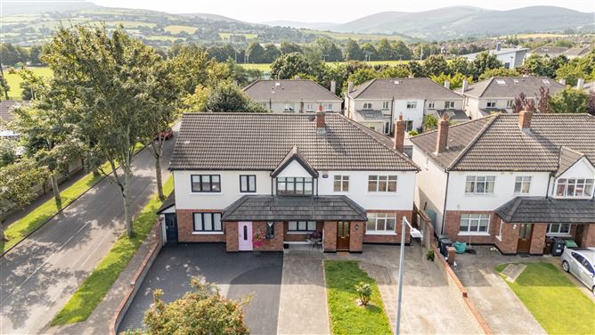 67 Dalepark Road, Aylesbury, Dublin 24