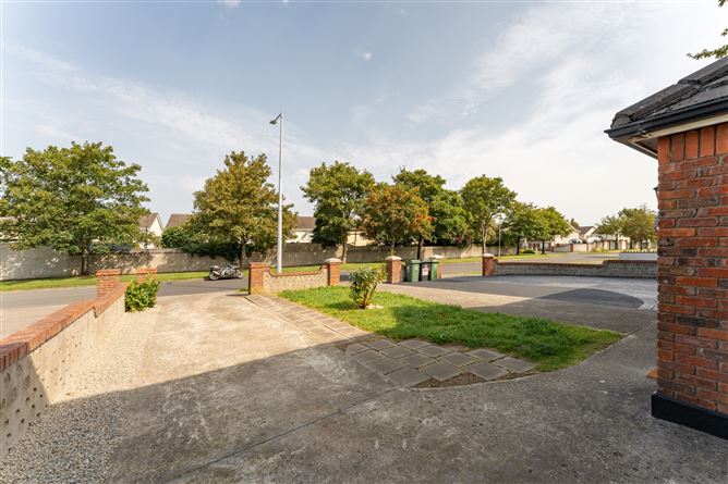 67 Dalepark Road, Aylesbury, Dublin 24