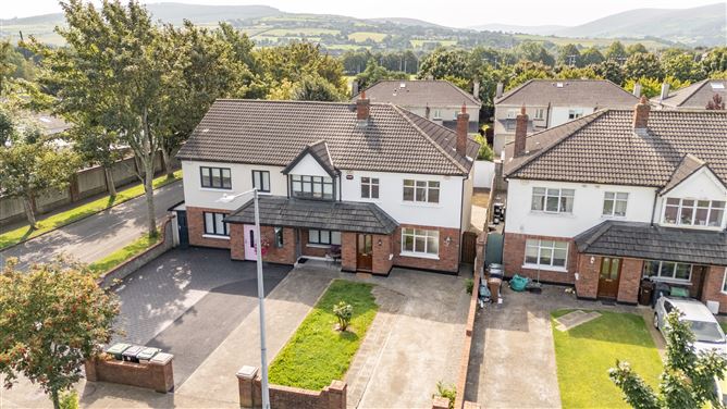 67 Dalepark Road, Aylesbury, Dublin 24
