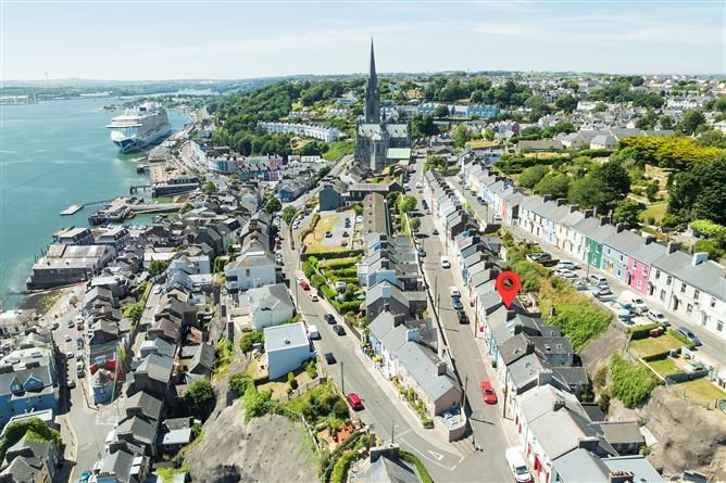 No 25 Roches Row, Cobh, Cork