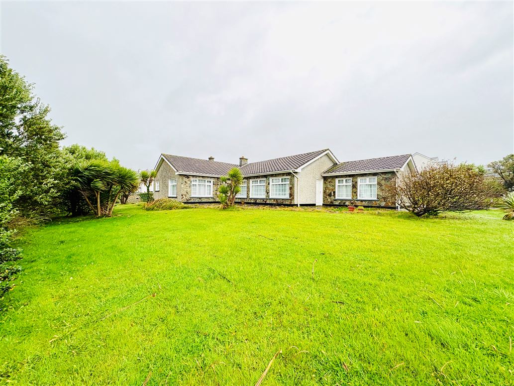 Castlelawn, Ballyheigue, Kerry