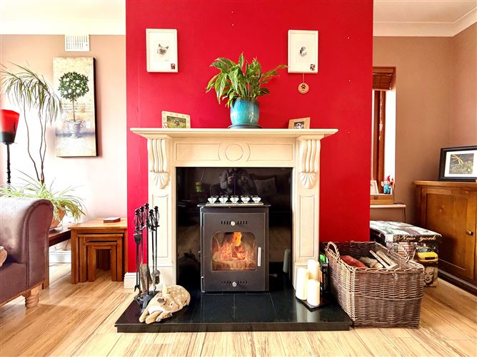 15 Pairc Na Habhainn, Gortnahown, Athenry, Co. Galway