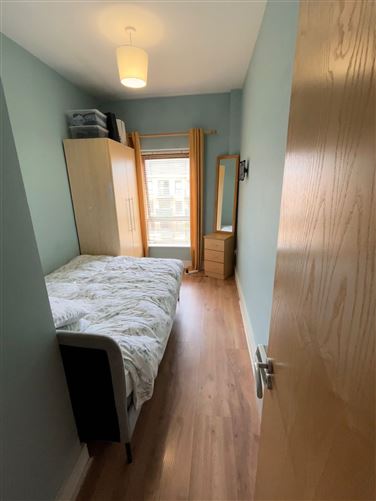 https://photos-a.propertyimages.ie/media/0/1/6/5010610/5a4dcd5e-bd02-4964-bc9c-cf288366cbc9_l.jpg