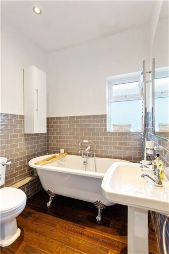 11 Cornelscourt Hill Road, Foxrock, Dublin 18