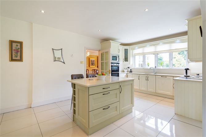 The Arches, Outfarm Lane, Castleknock, Dublin 15