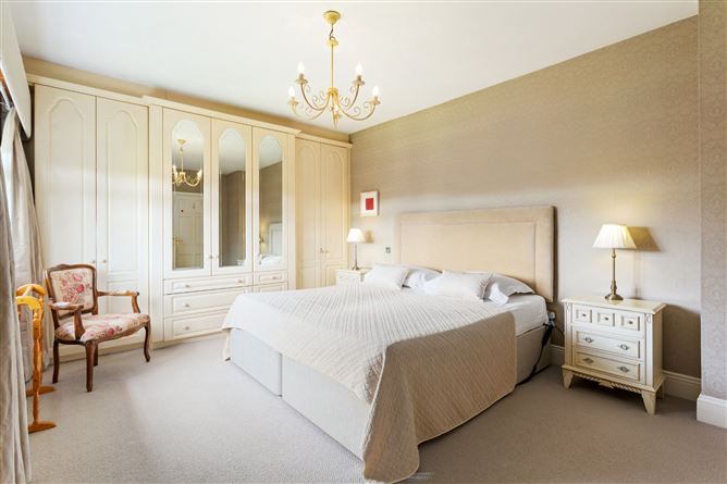 The Arches, Outfarm Lane, Castleknock, Dublin 15