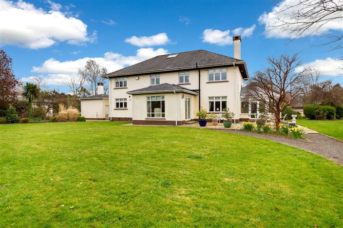 The Arches, Outfarm Lane, Castleknock, Dublin 15