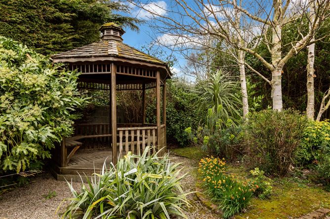 The Arches, Outfarm Lane, Castleknock, Dublin 15