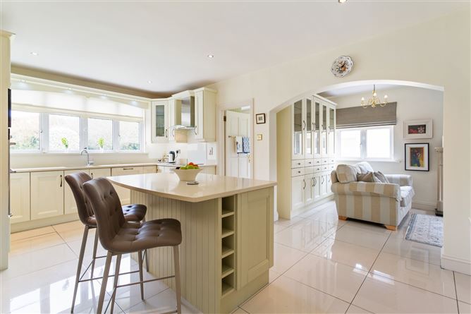The Arches, Outfarm Lane, Castleknock, Dublin 15
