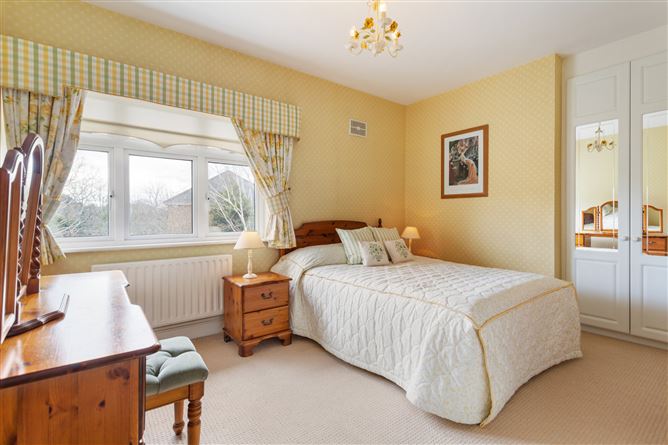 The Arches, Outfarm Lane, Castleknock, Dublin 15