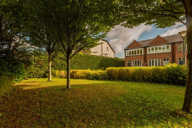 1 The Clovers, Beechpark Avenue, Castleknock, Dublin 15