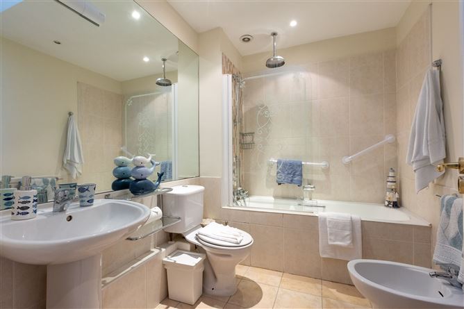 1 The Clovers, Beechpark Avenue, Castleknock, Dublin 15