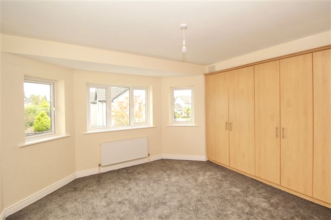 49 Cois na Habainn, Moate, Westmeath