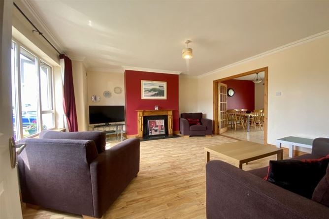 57 Beechbrook Park, Kilmuckridge, Wexford