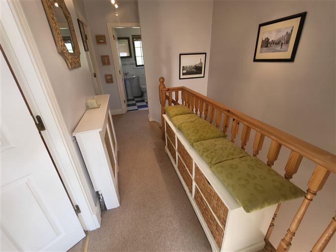 5 Crofton Court Lough Rinn, Mohill, Leitrim