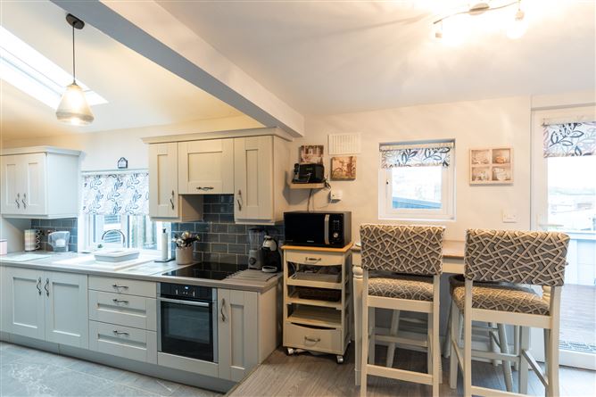 Seamount Cottages, Courtown, Gorey, Co. Wexford