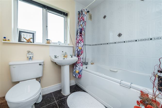 49 Cois Na hAbhainn, Castle Raven, Nurney, Co.Kildare, Nurney, Kildare