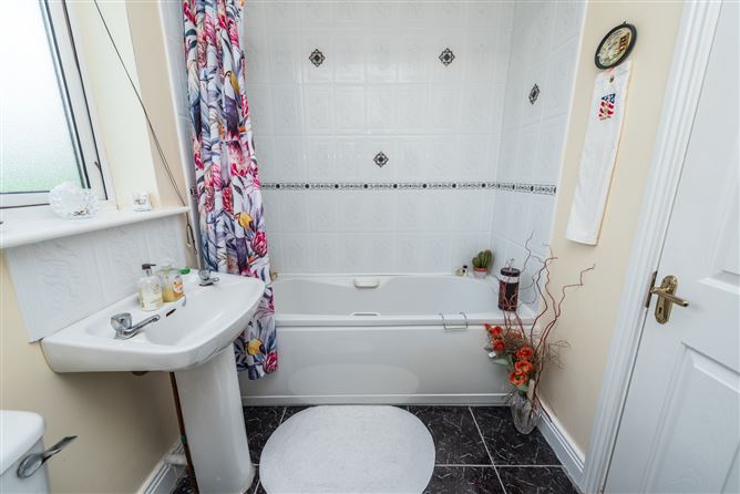 49 Cois Na hAbhainn, Castle Raven, Nurney, Co.Kildare, Nurney, Kildare