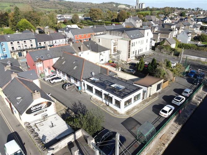 The Bridge Bar & Restaurant, Main Street, Ballyconnell, Cavan