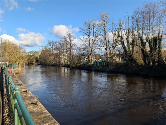 The Bridge Bar & Restaurant, Main Street, Ballyconnell, Cavan