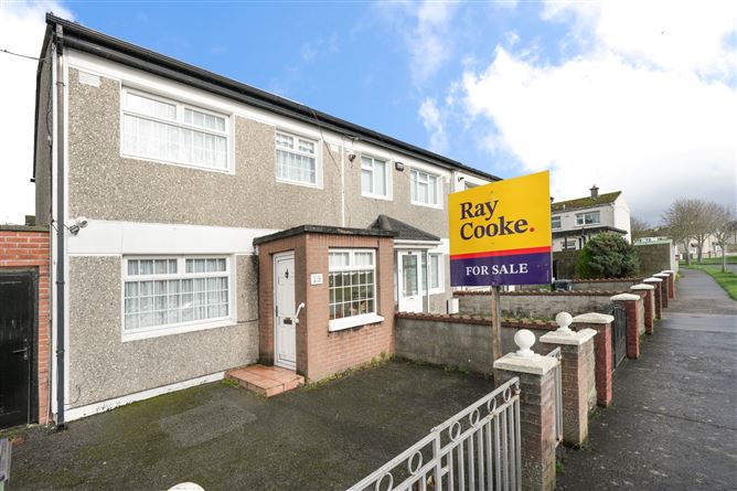 Photo 1 of 29 — 15 Berryfield Crescent, Finglas, Dublin 11