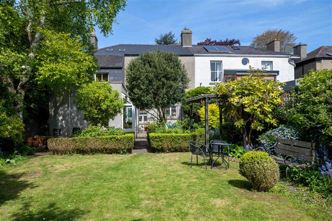 https://photos-a.propertyimages.ie/media/0/1/7/4997710/f6345890-b3c6-4b41-bbba-36c6c942df8f_l.png