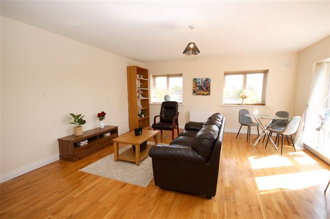 91 Esker Manor, Lucan, Co. Dublin