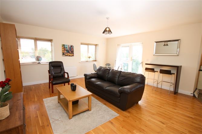 91 Esker Manor, Lucan, Co. Dublin