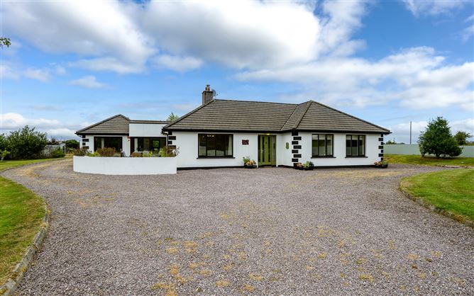Photo 4 of 27 — Dun Saoibhe, Ahadallane, Donoughmore, Co. Cork