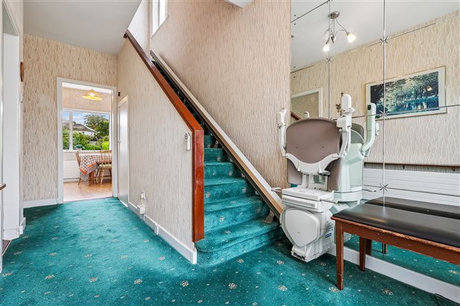 8 Eden Park Road, Goatstown, Dublin 14