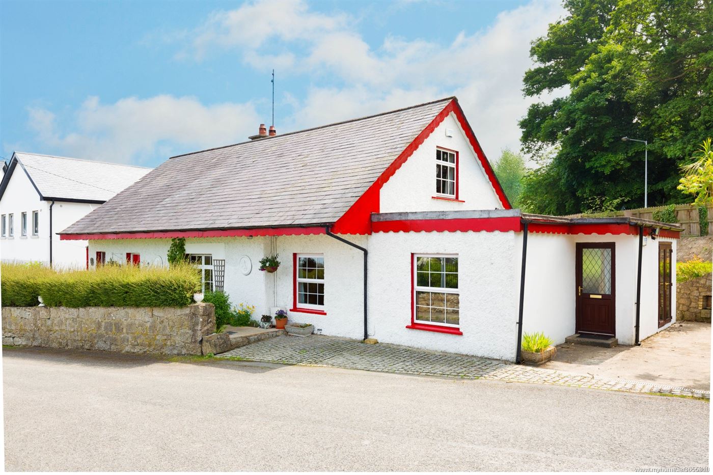 Fernhill Cottage, Kilgobbin Lane, Stepaside, County Dublin Hunters Estate Agent 3655810