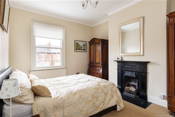 33 Kenilworth Park, Harold's Cross, Dublin 6W