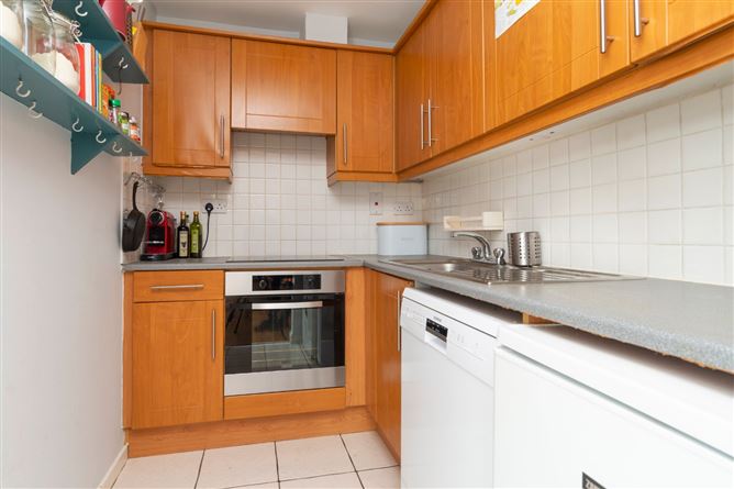 57 Longmeadows, Conyngham Road, Islandbridge, Dublin 8.