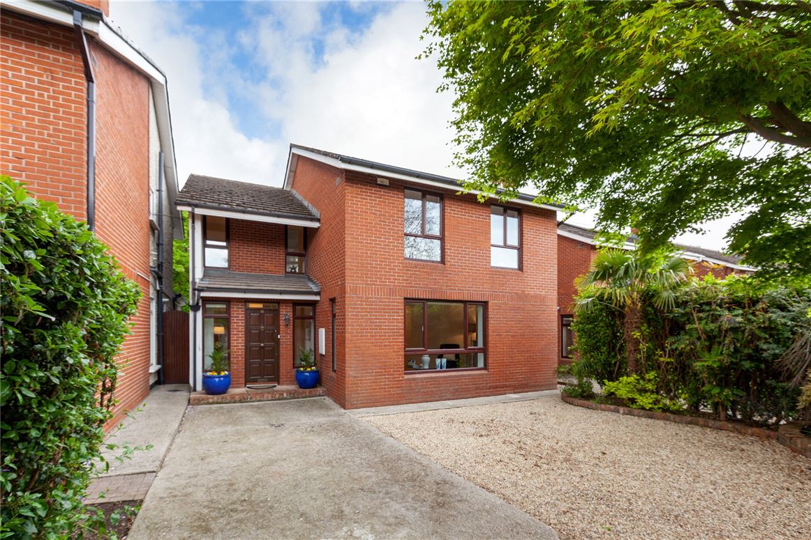 37 Laurleen, Stillorgan, Co. Dublin