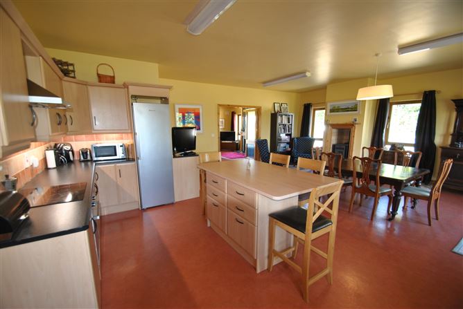 Bramber Lodge and 14.25 Acres, Rathcahill, Shinrone, Birr, Co. Offaly