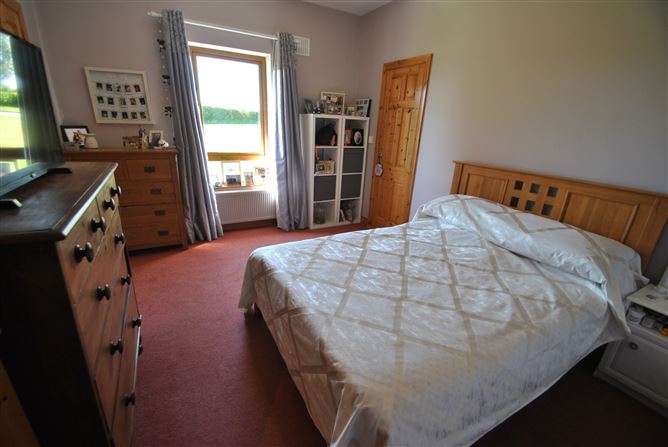 Bramber Lodge and 14.25 Acres, Rathcahill, Shinrone, Birr, Co. Offaly