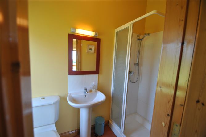 Bramber Lodge and 14.25 Acres, Rathcahill, Shinrone, Birr, Co. Offaly