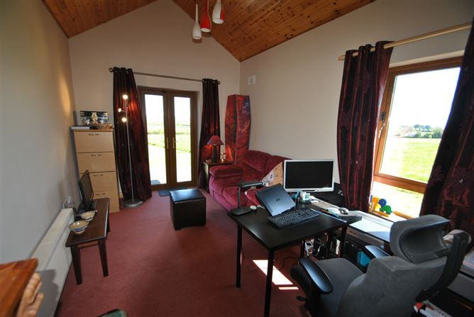 Bramber Lodge and 14.25 Acres, Rathcahill, Shinrone, Birr, Co. Offaly