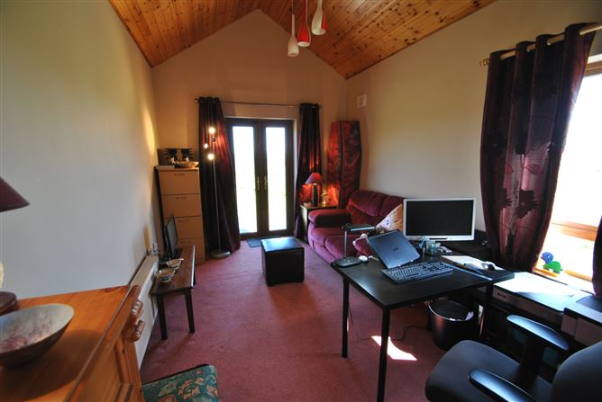 Bramber Lodge and 14.25 Acres, Rathcahill, Shinrone, Birr, Co. Offaly