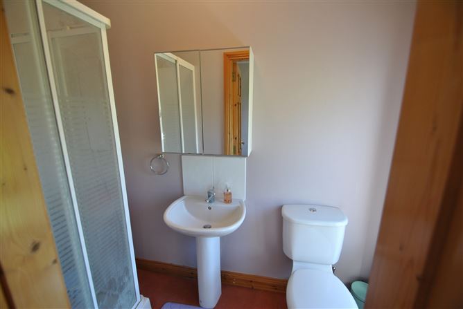 Bramber Lodge and 14.25 Acres, Rathcahill, Shinrone, Birr, Co. Offaly
